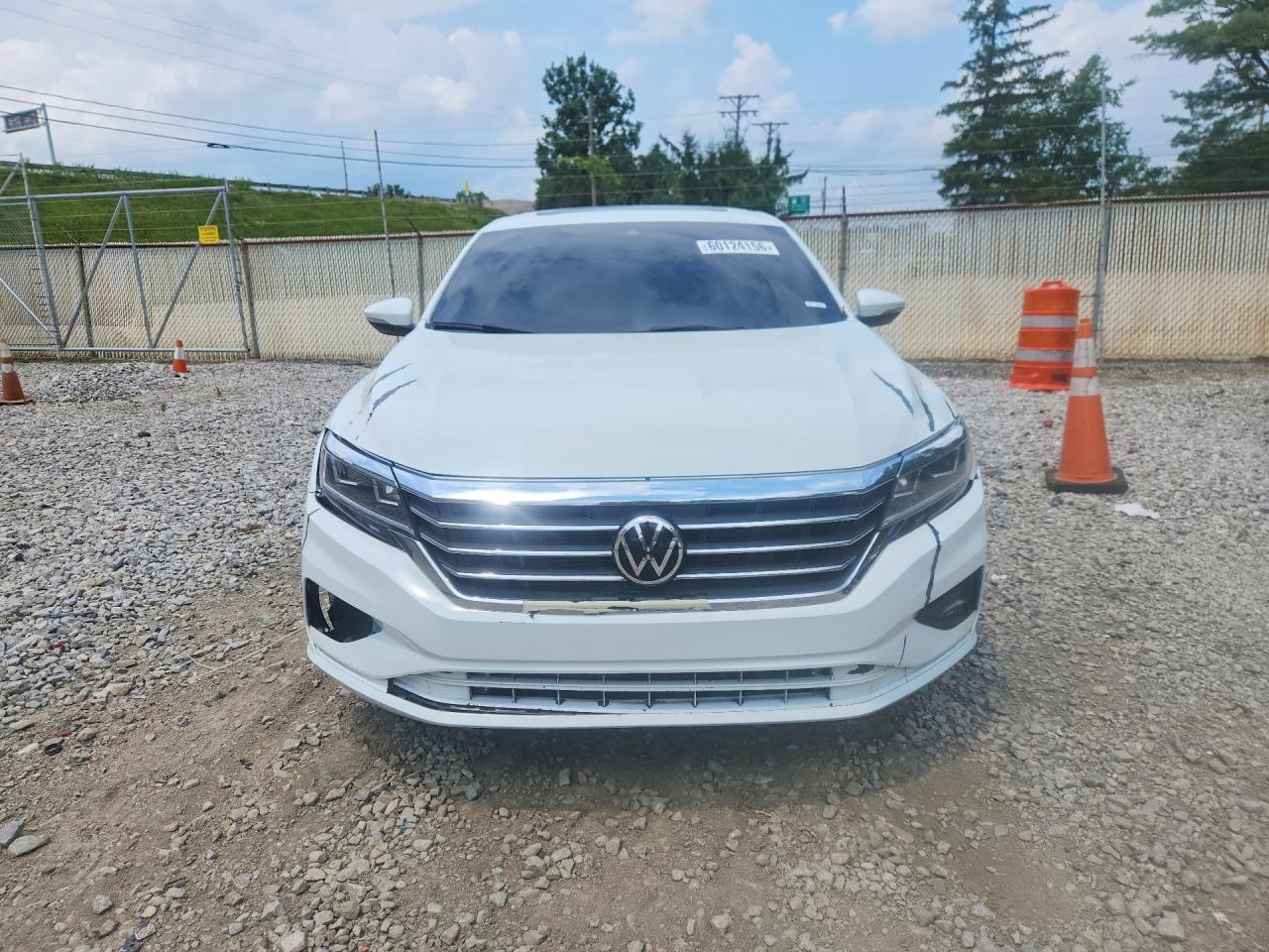 2020 VOLKSWAGEN PASSAT