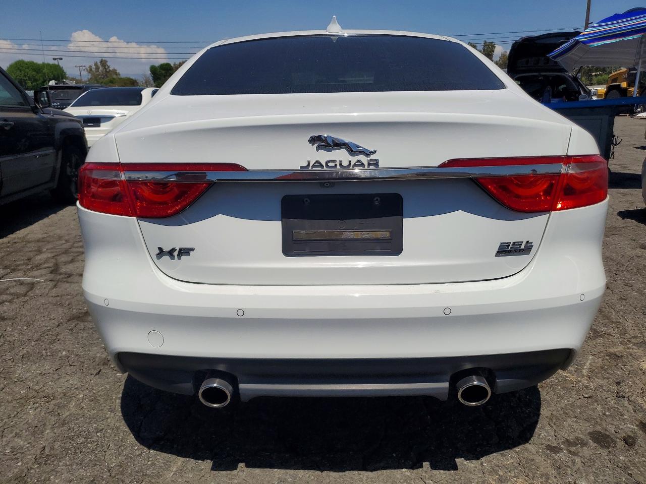 2017 JAGUAR XF