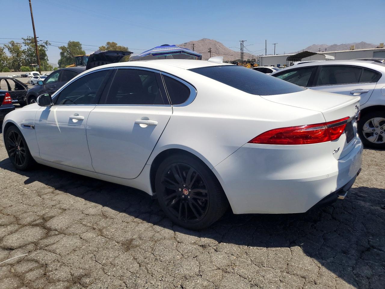 2017 JAGUAR XF