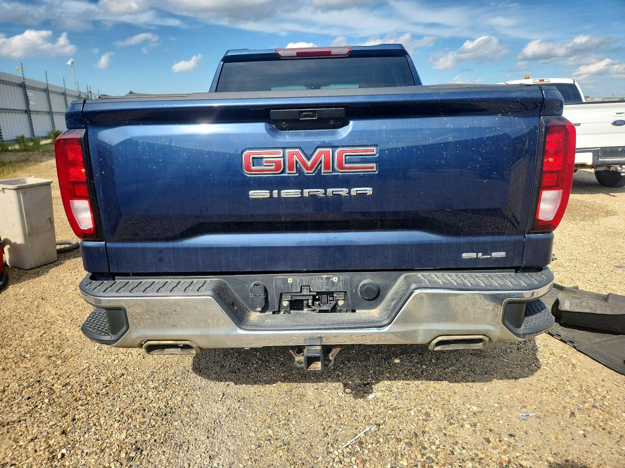 2022 GMC SIERRA