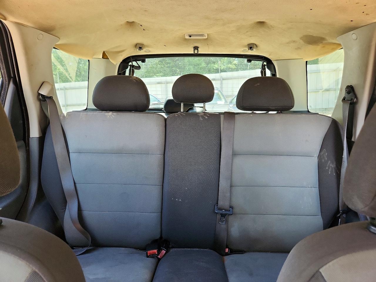 2005 FORD ESCAPE
