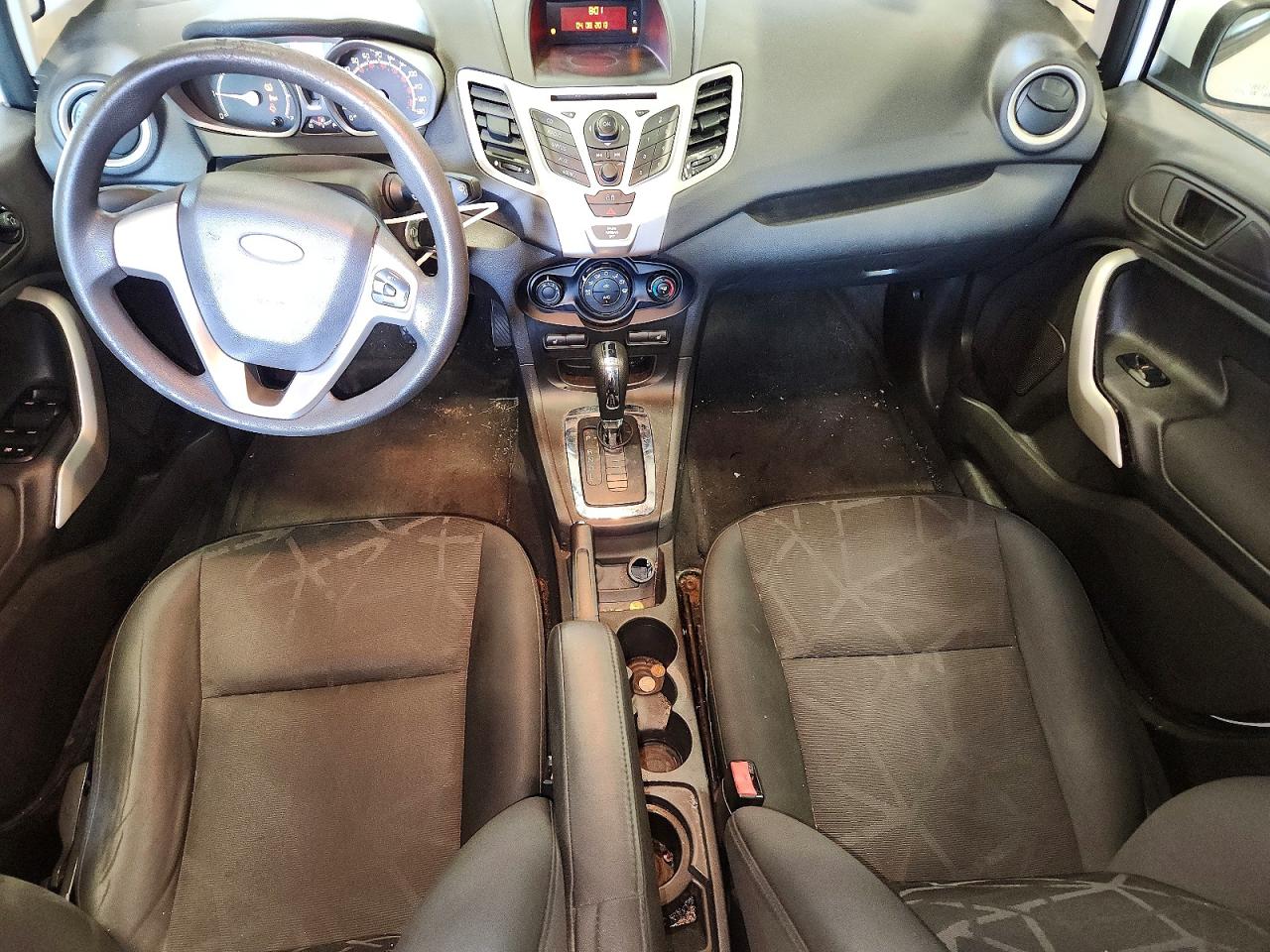 2013 FORD FIESTA