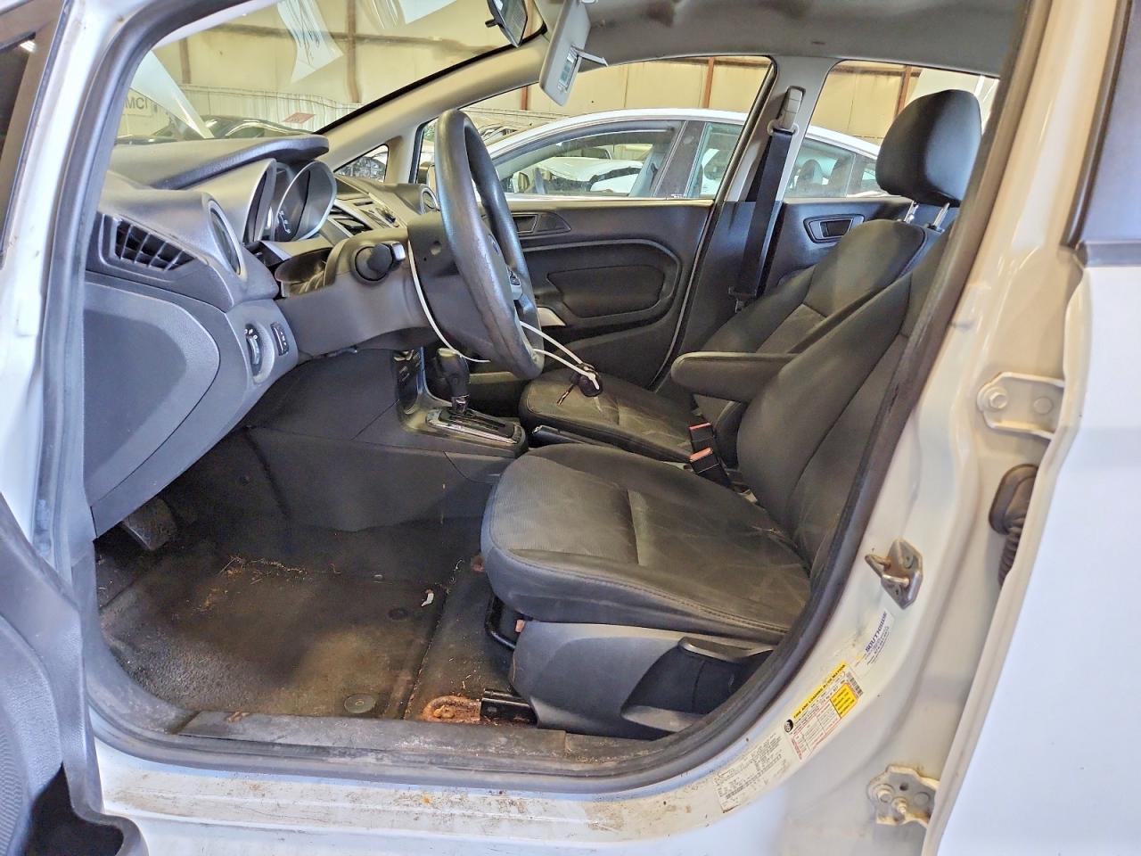 2013 FORD FIESTA