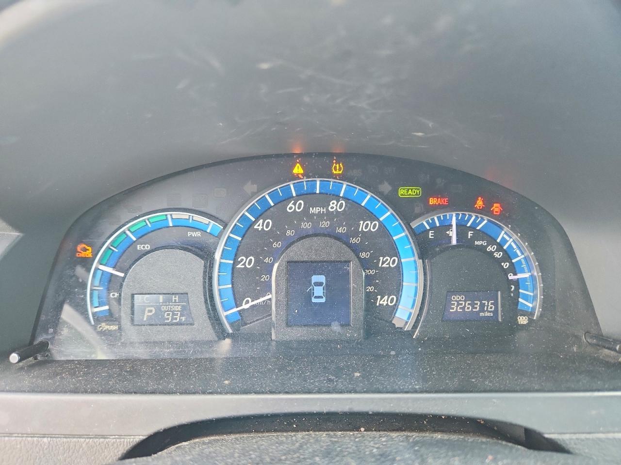 2013 TOYOTA CAMRY SOLA