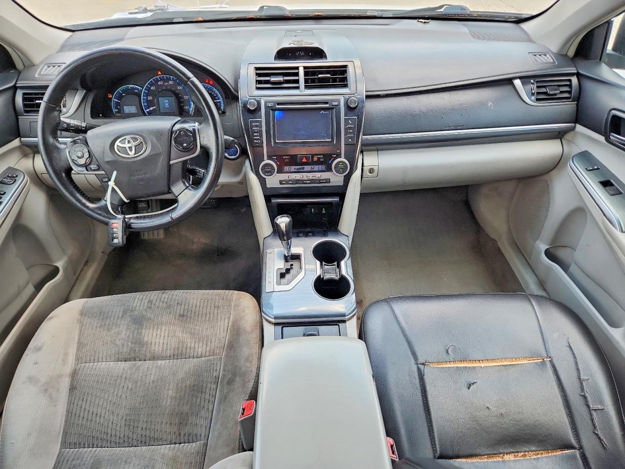 2013 TOYOTA CAMRY SOLA