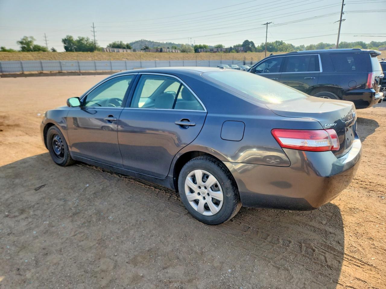 2011 TOYOTA CAMRY