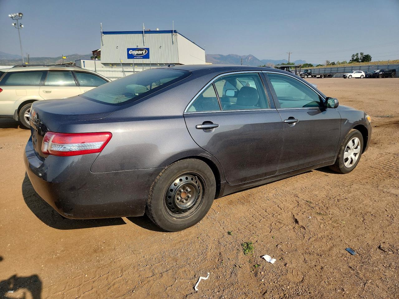 2011 TOYOTA CAMRY