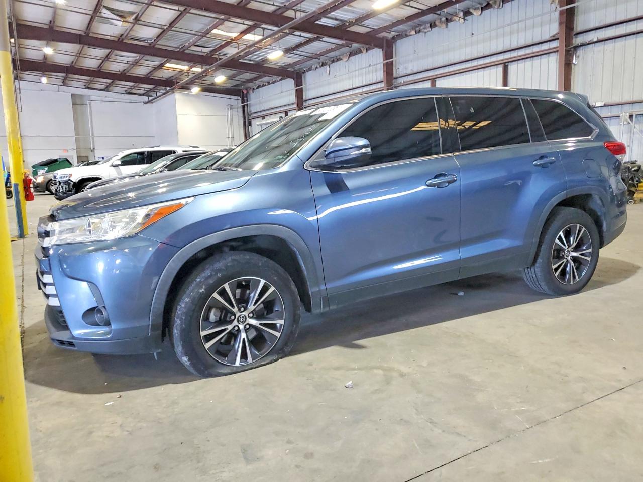 2019 TOYOTA HIGHLANDER