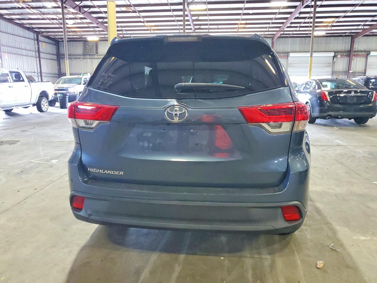 2019 TOYOTA HIGHLANDER