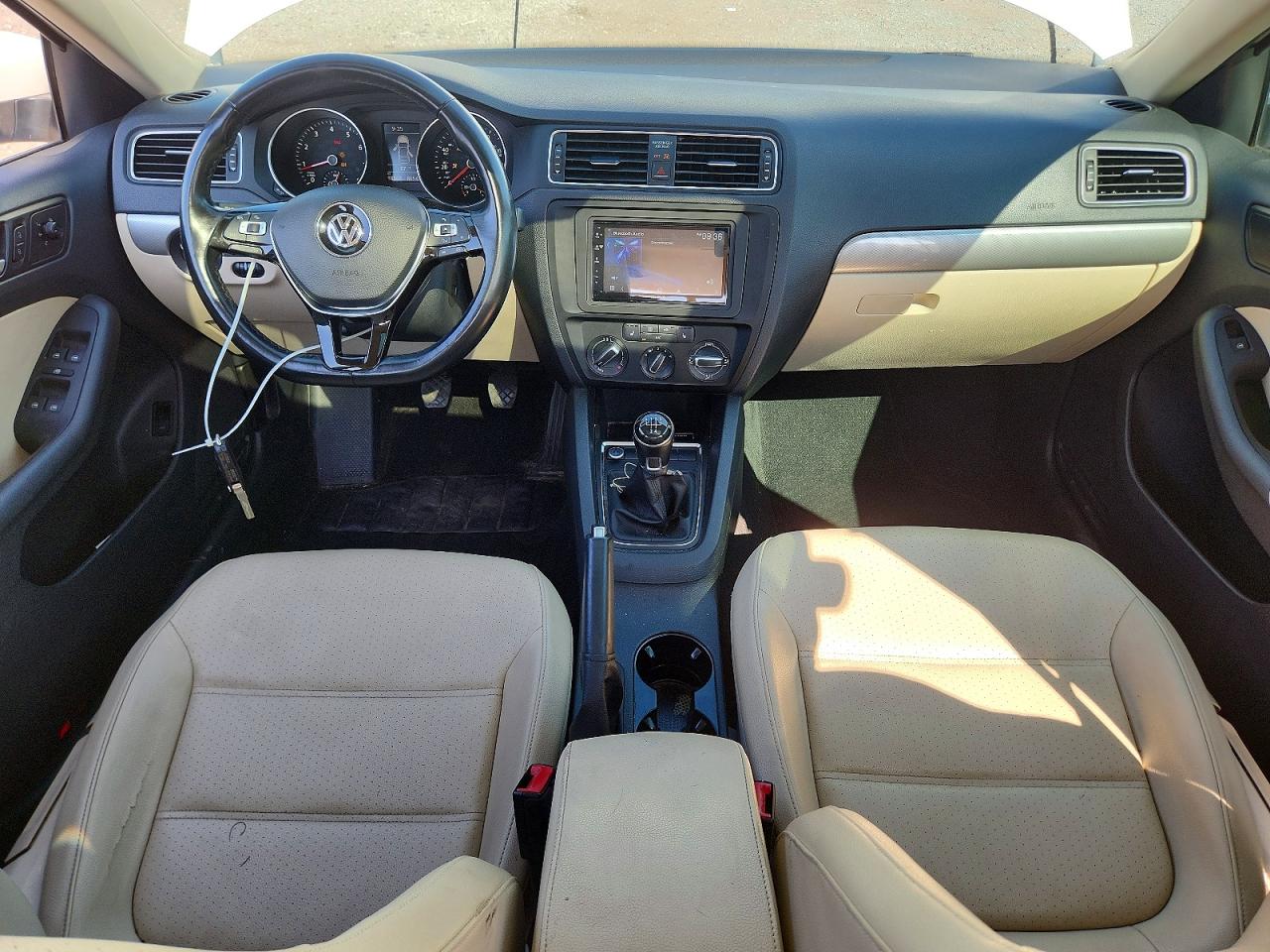 2017 VOLKSWAGEN JETTA