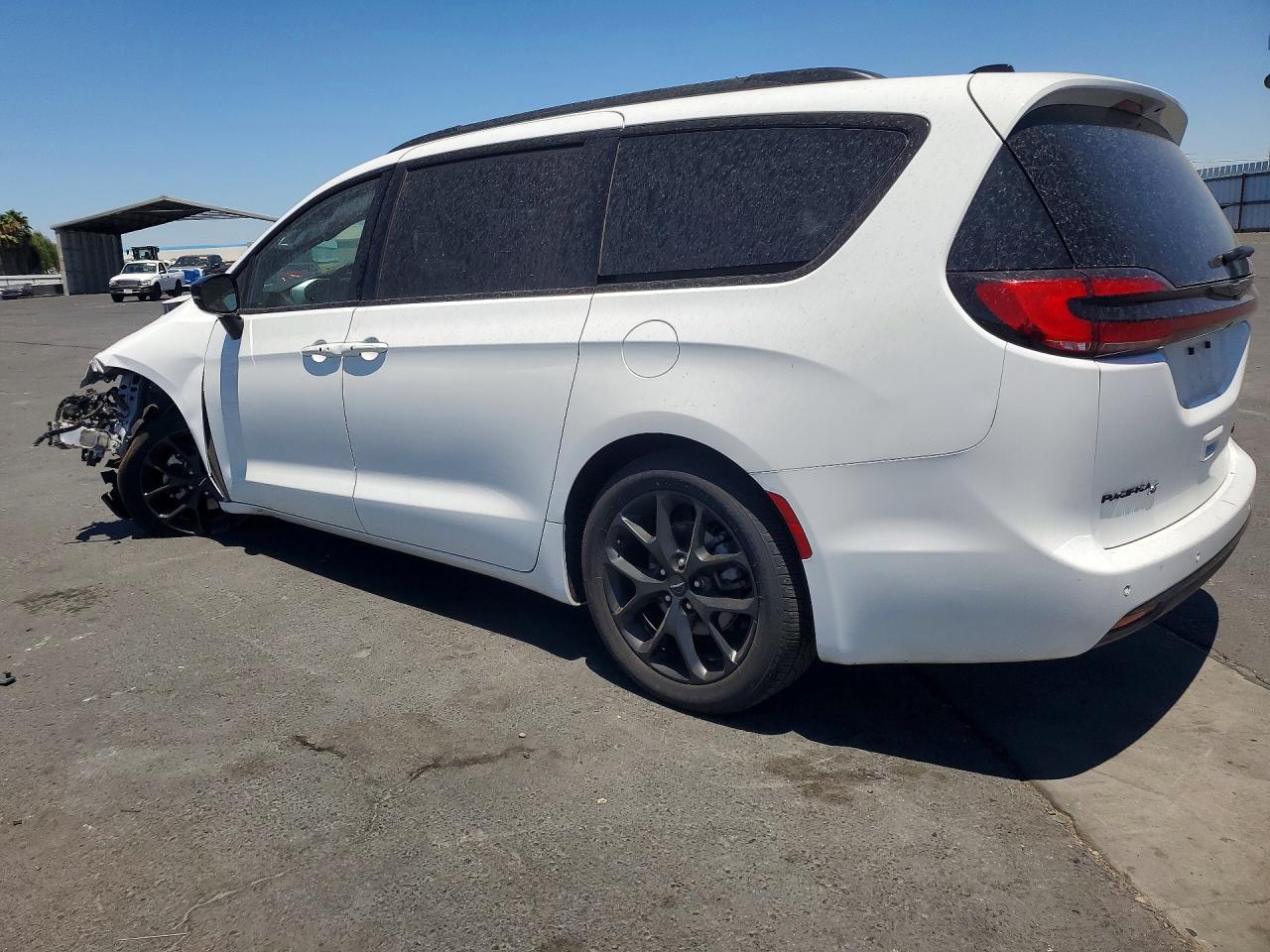 2025 CHRYSLER PACIFICA