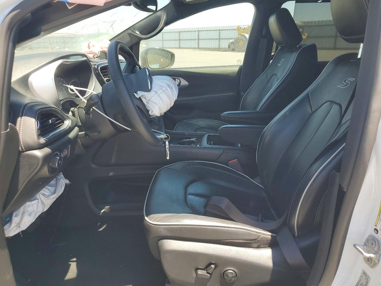 2025 CHRYSLER PACIFICA