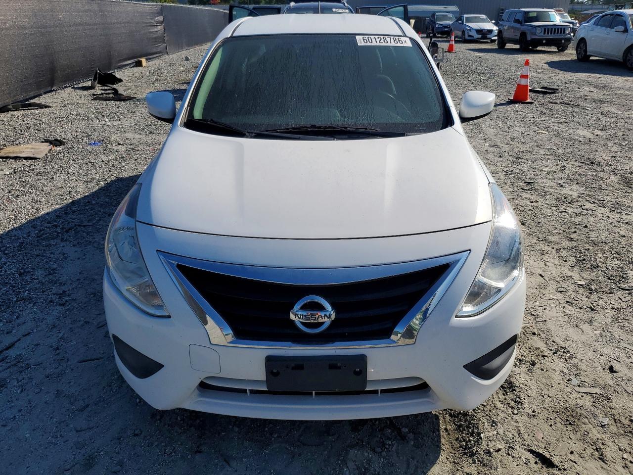 2019 NISSAN VERSA
