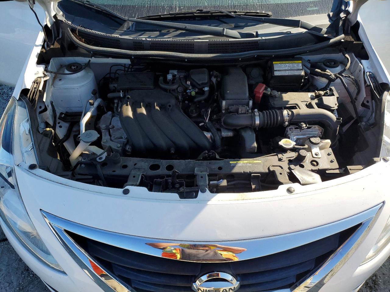 2019 NISSAN VERSA