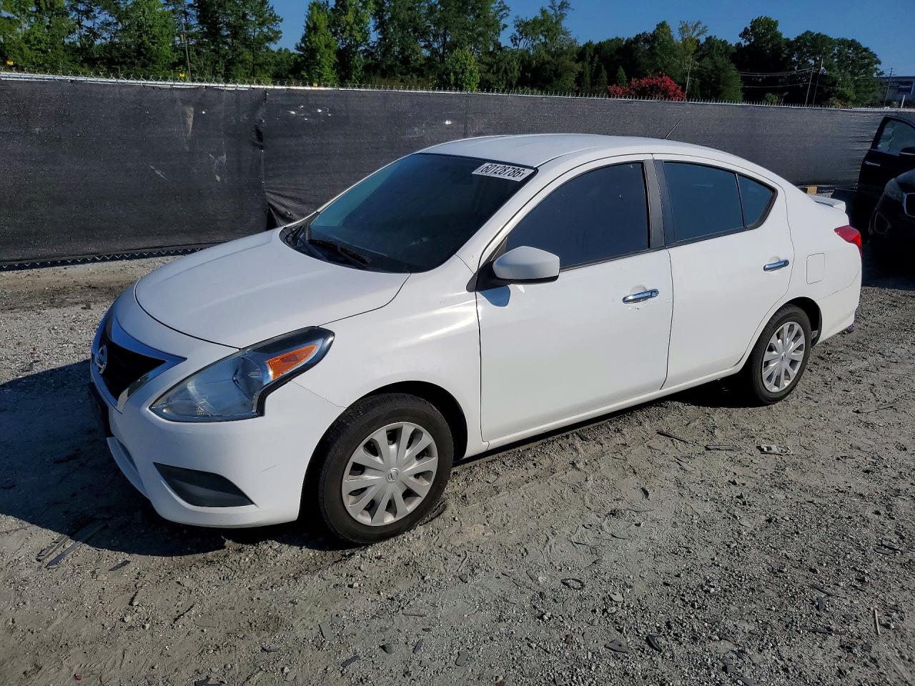 2019 NISSAN VERSA