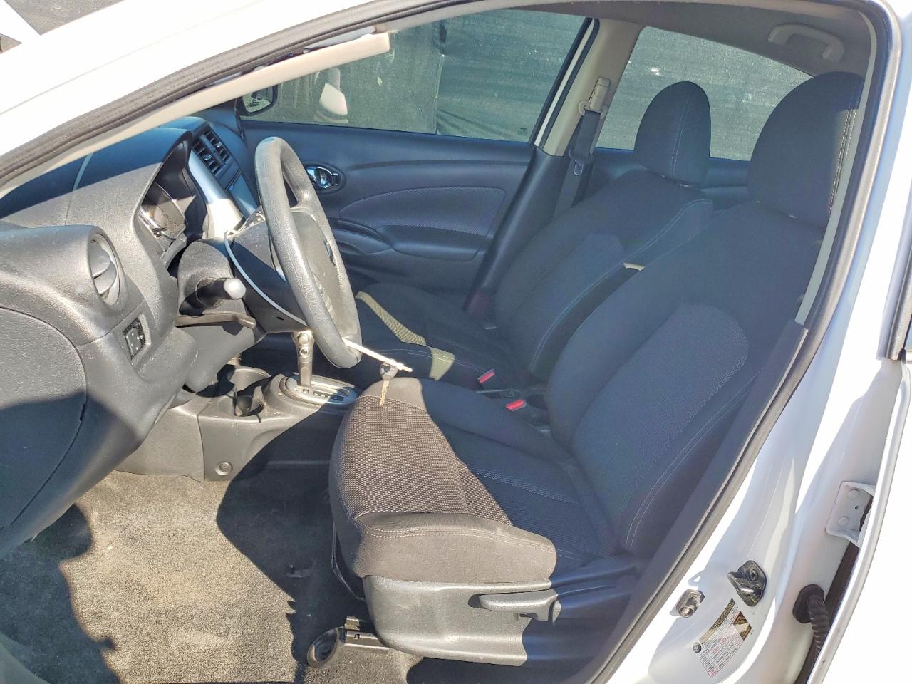 2019 NISSAN VERSA
