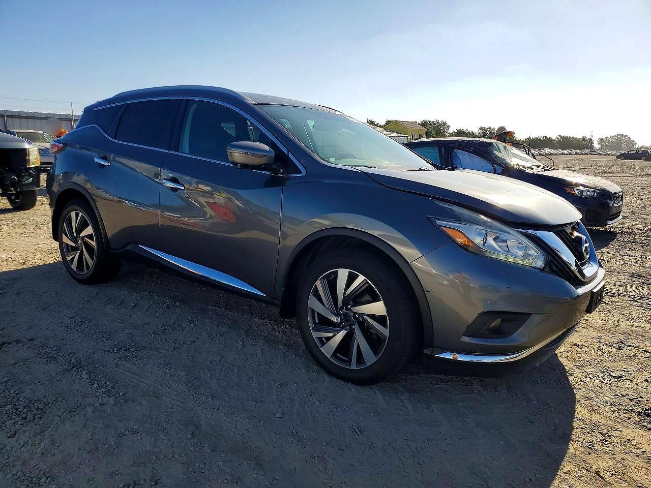 2016 NISSAN MURANO