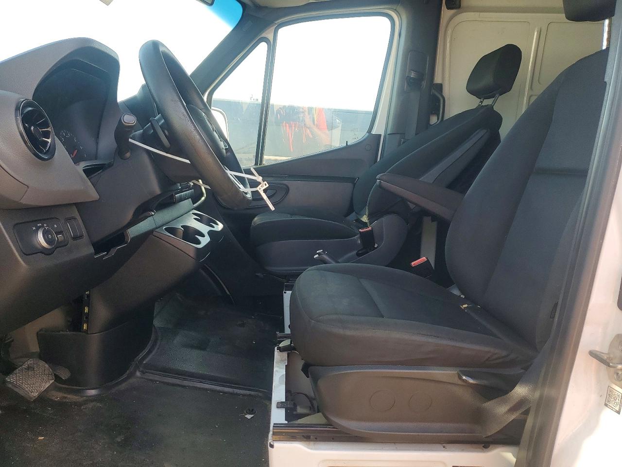 2021 MERCEDES-BENZ SPRINTER