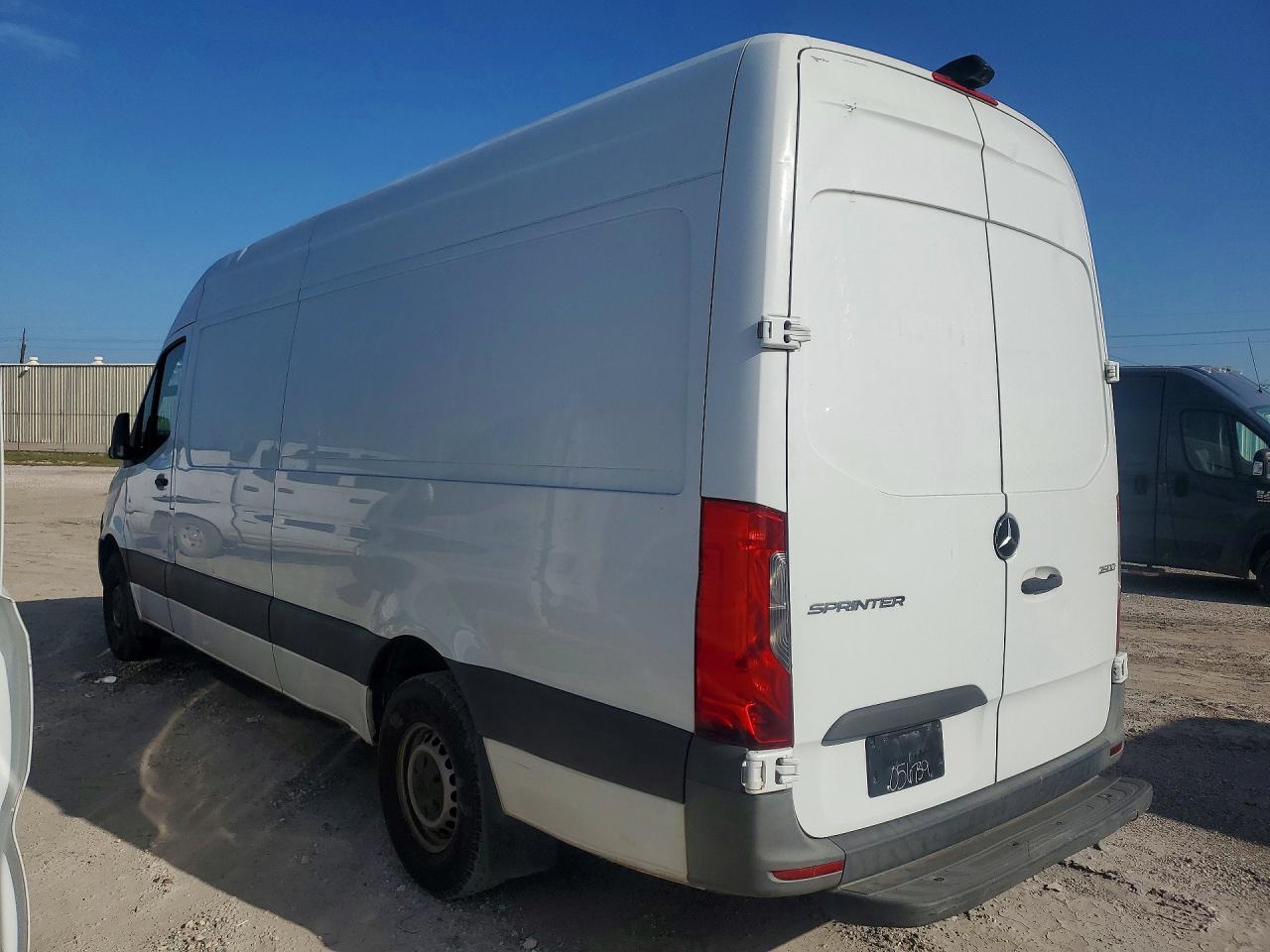 2021 MERCEDES-BENZ SPRINTER