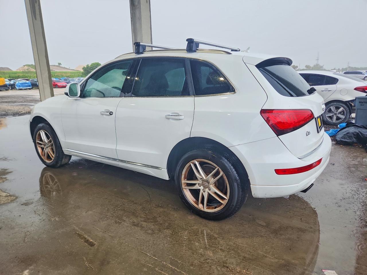 2015 AUDI Q5