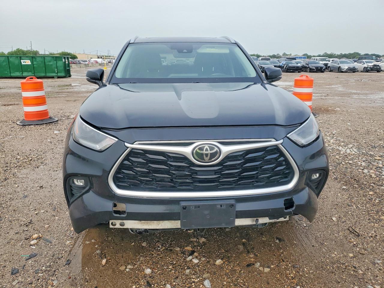 2021 TOYOTA HIGHLANDER