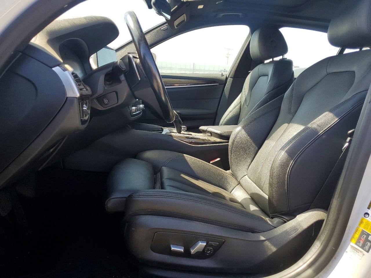 2020 BMW 5 SERIES