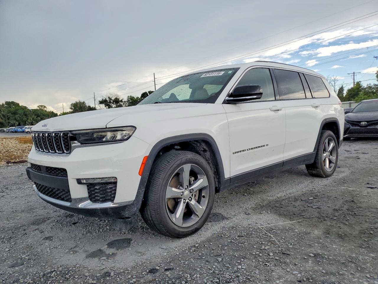 2022 JEEP CHEROKEE