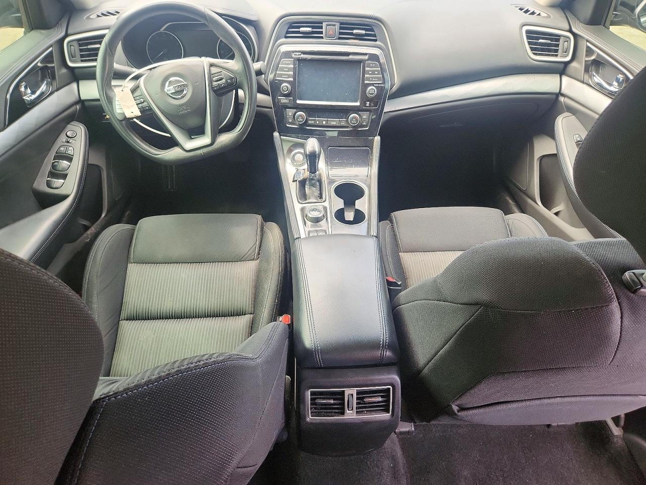 2017 NISSAN MAXIMA