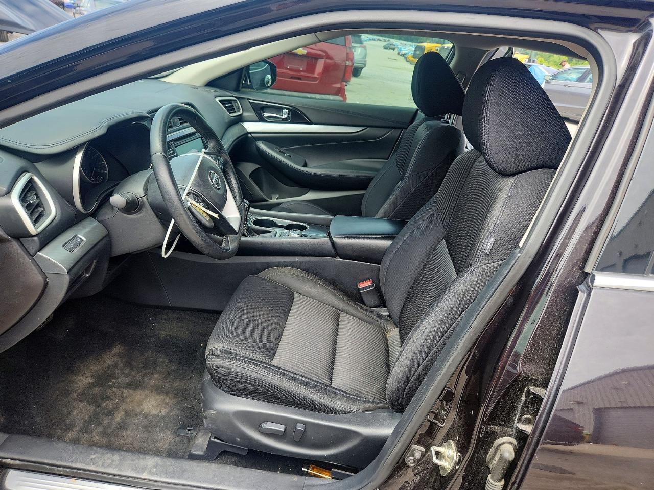 2017 NISSAN MAXIMA