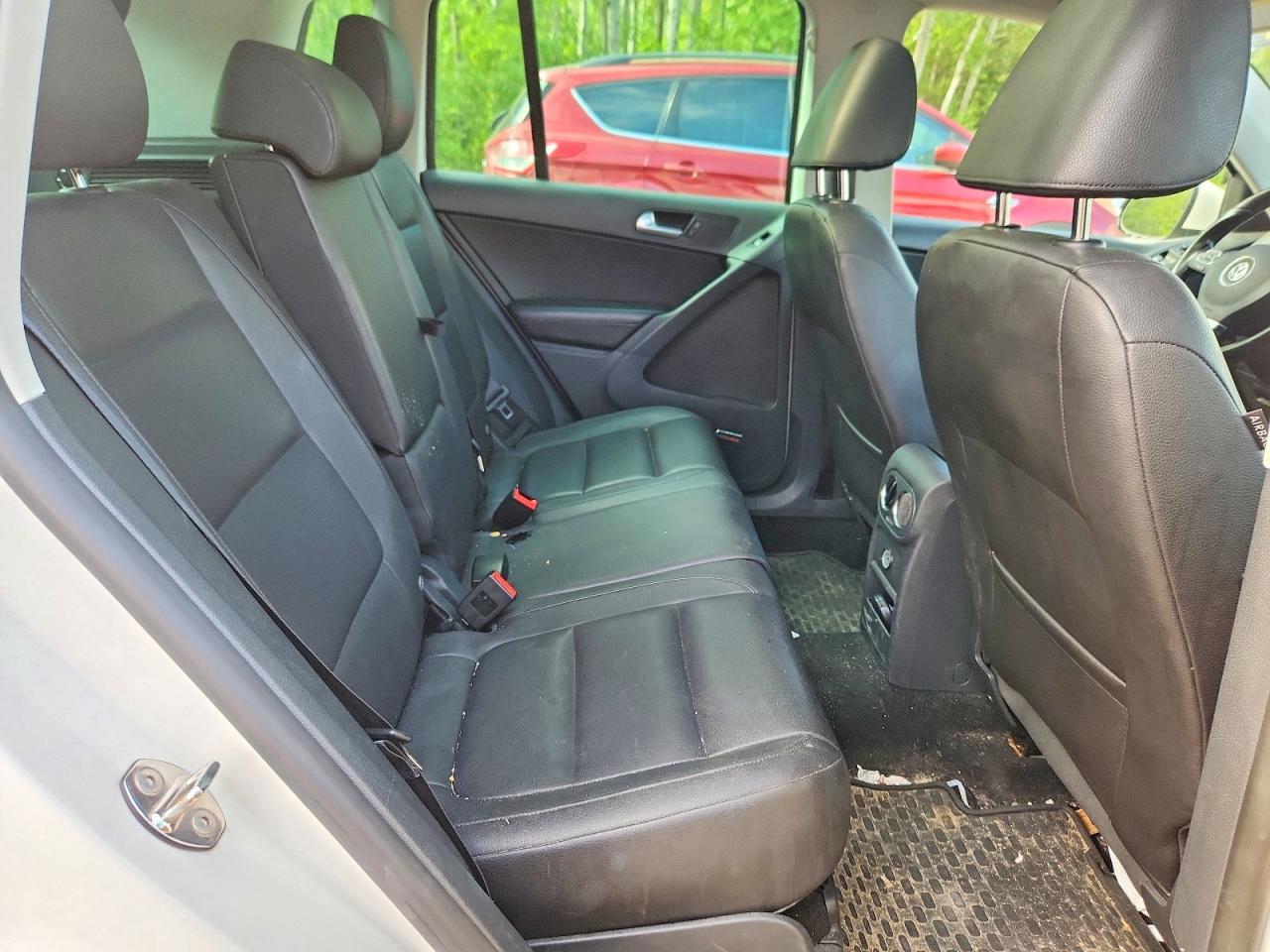 2012 VOLKSWAGEN TIGUAN