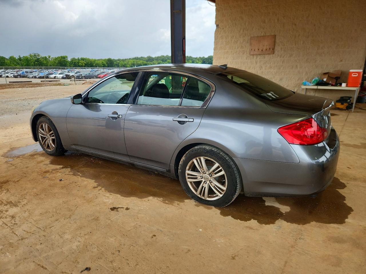 2012 INFINITI G25