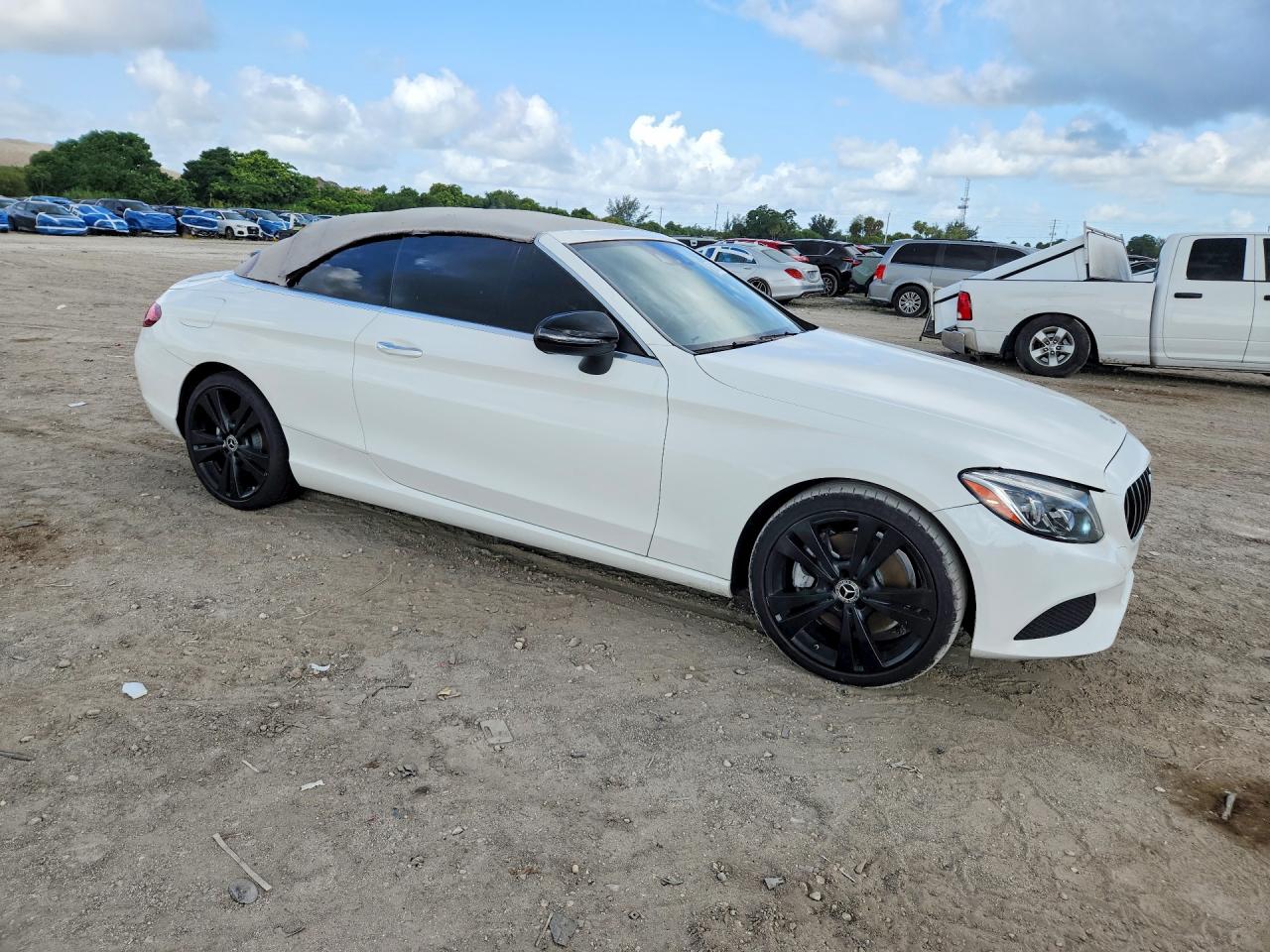 2017 MERCEDES-BENZ C-CLASS