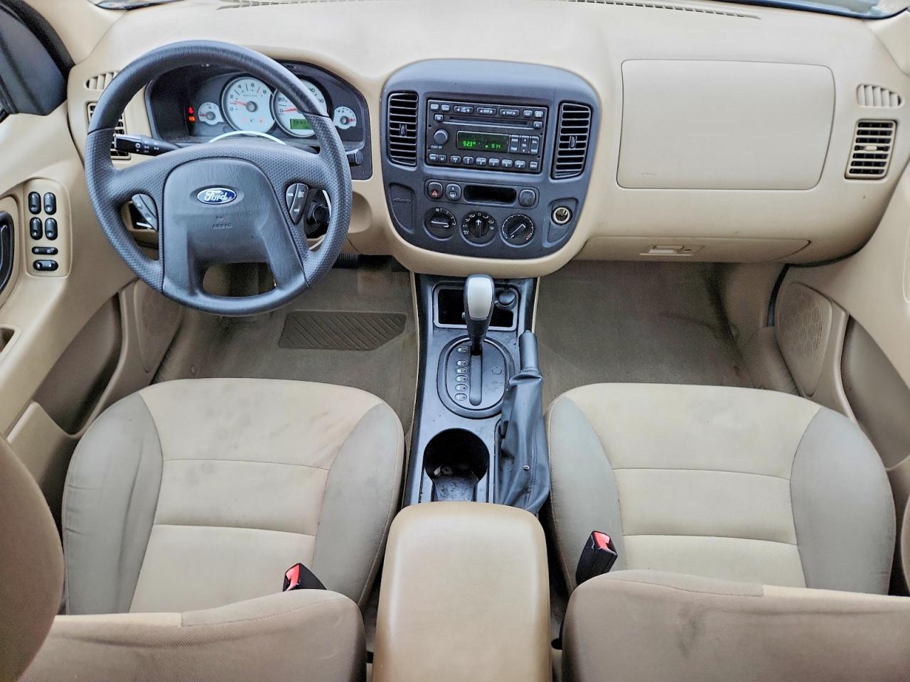 2005 FORD ESCAPE
