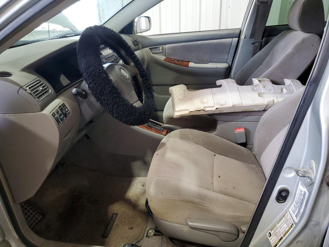 2005 TOYOTA COROLLA