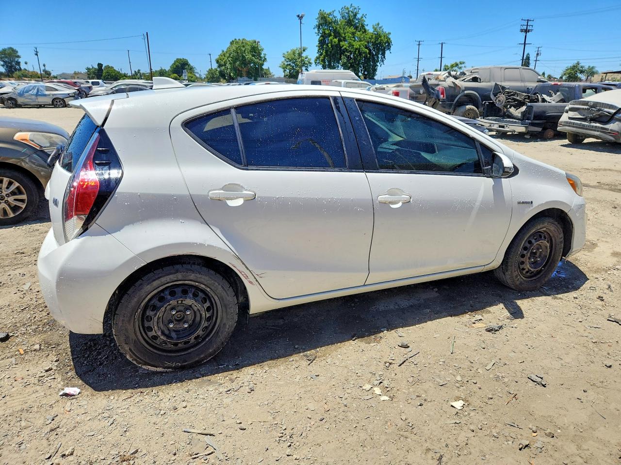 2016 TOYOTA PRIUS