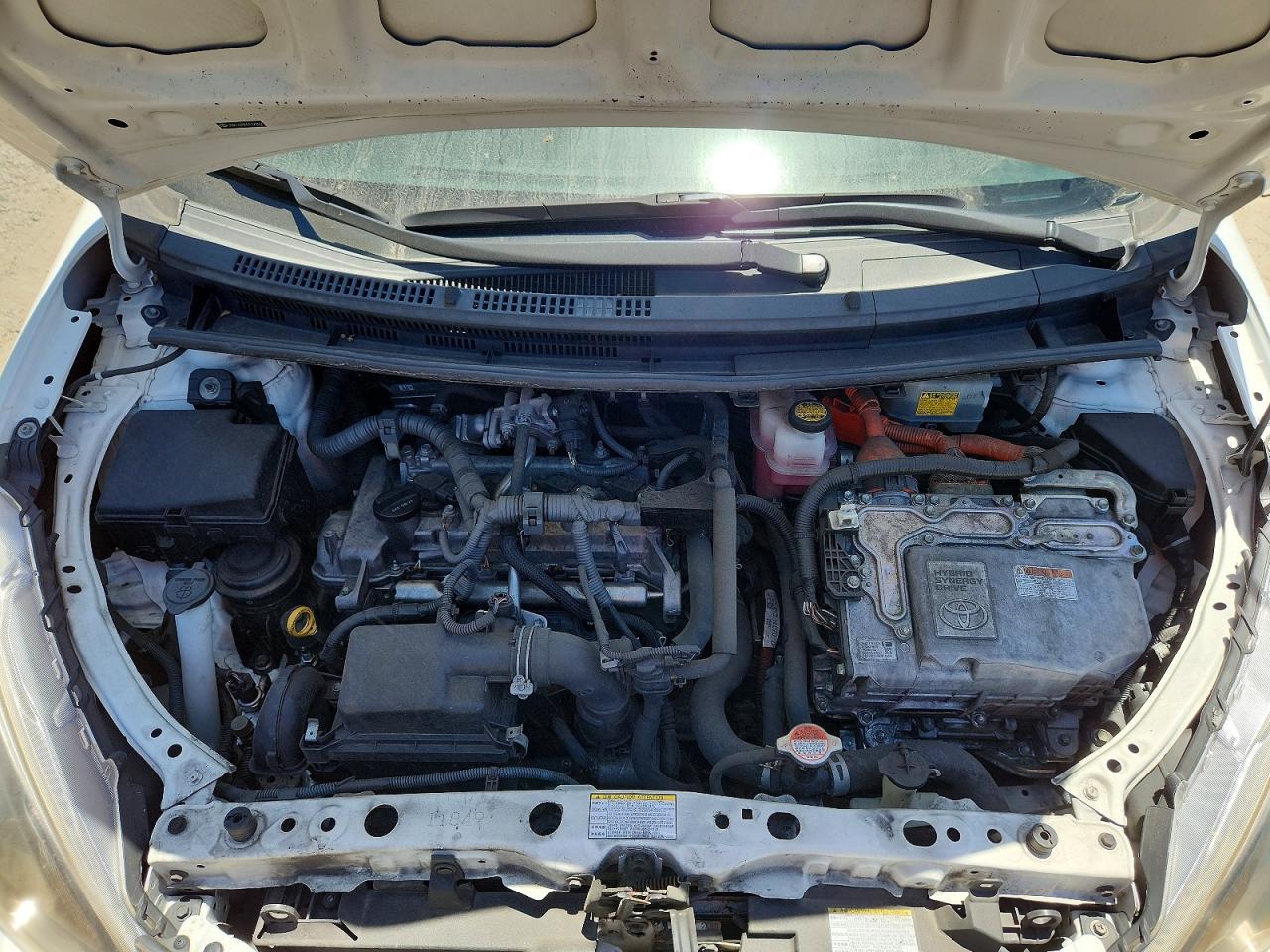 2016 TOYOTA PRIUS