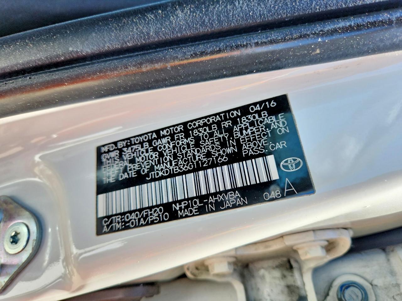 2016 TOYOTA PRIUS