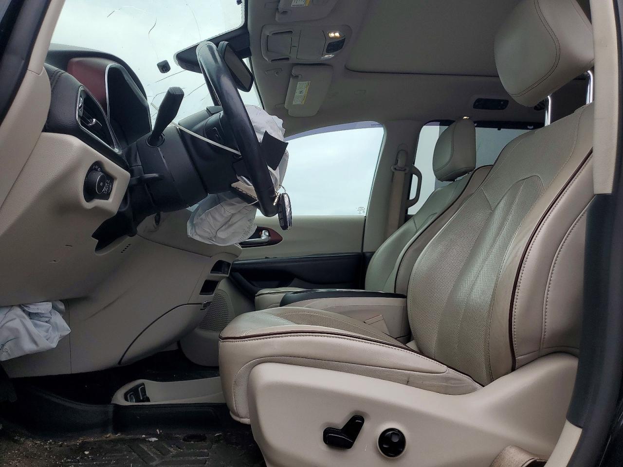 2020 CHRYSLER PACIFICA