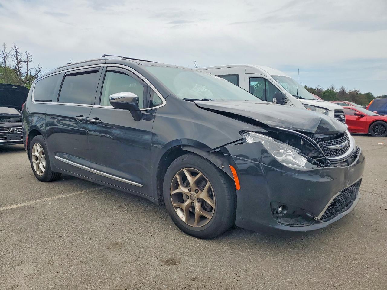 2020 CHRYSLER PACIFICA