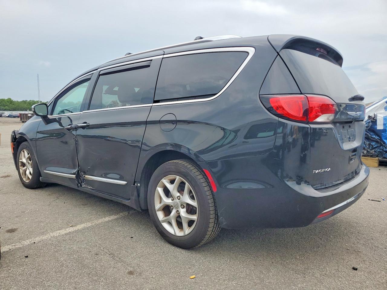 2020 CHRYSLER PACIFICA