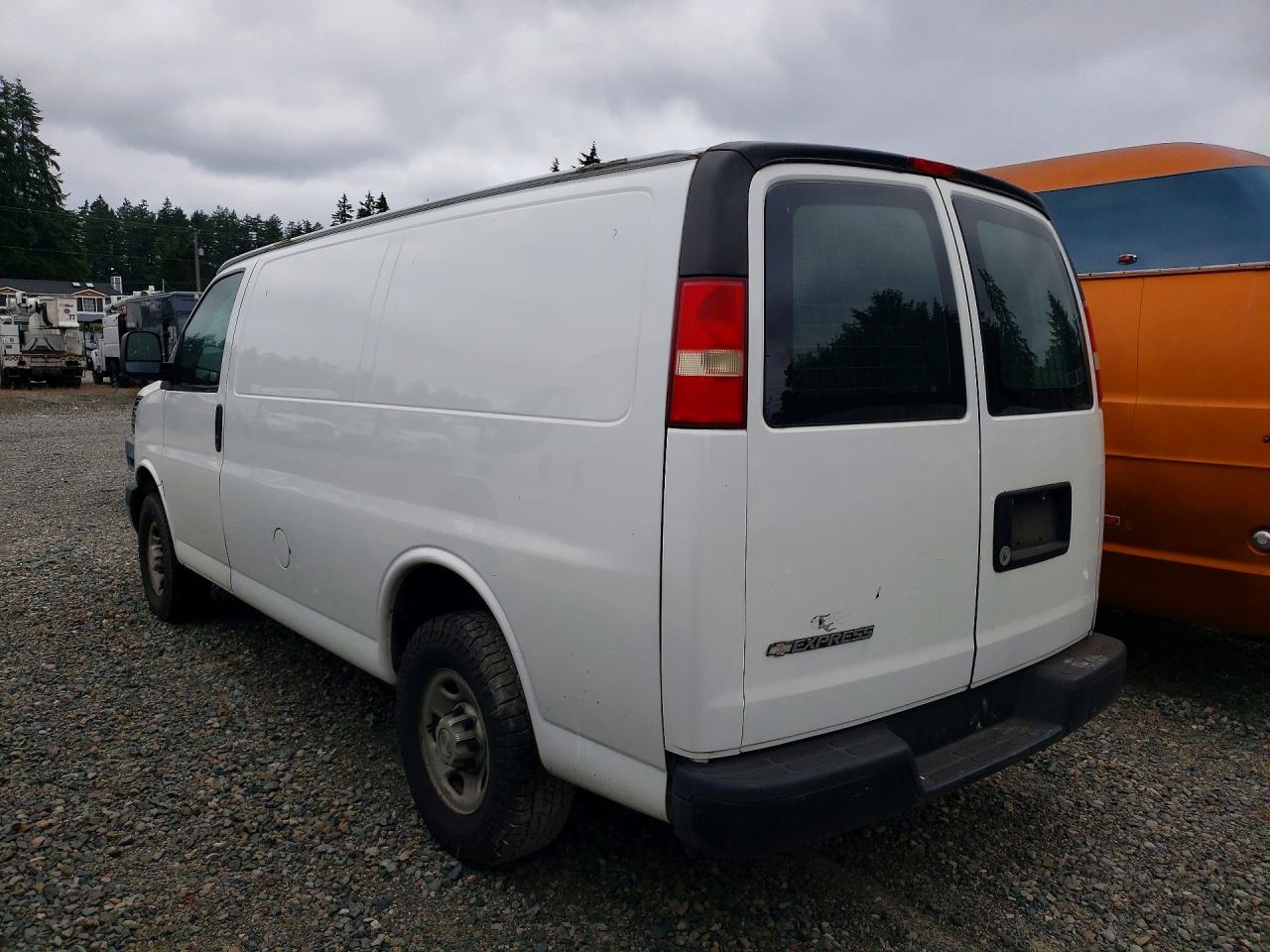 2008 CHEVROLET EXPRESS