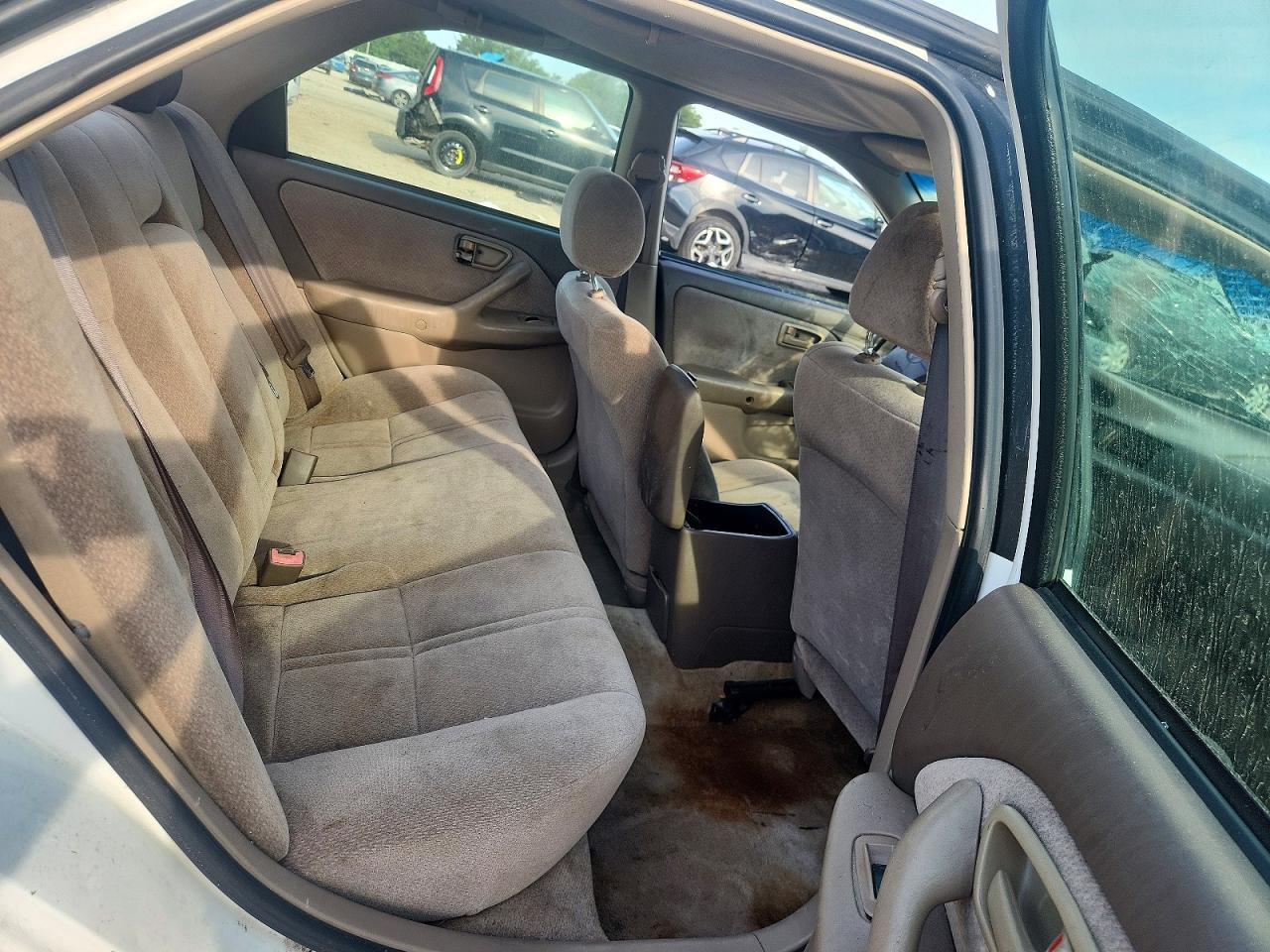 2000 TOYOTA CAMRY