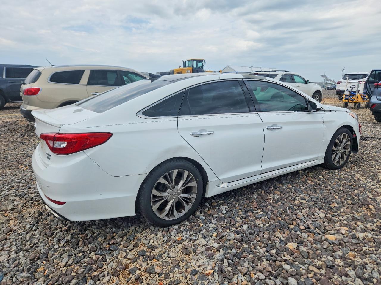 2015 HYUNDAI SONATA