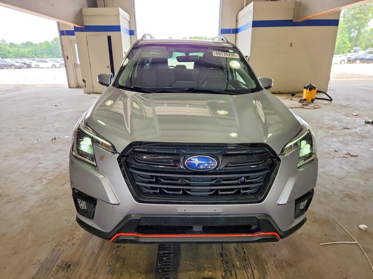 2023 SUBARU FORESTER