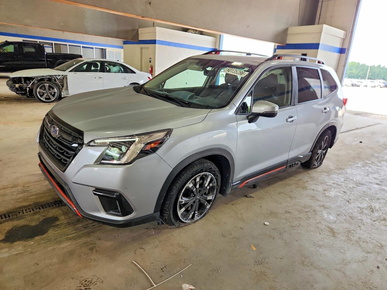 2023 SUBARU FORESTER