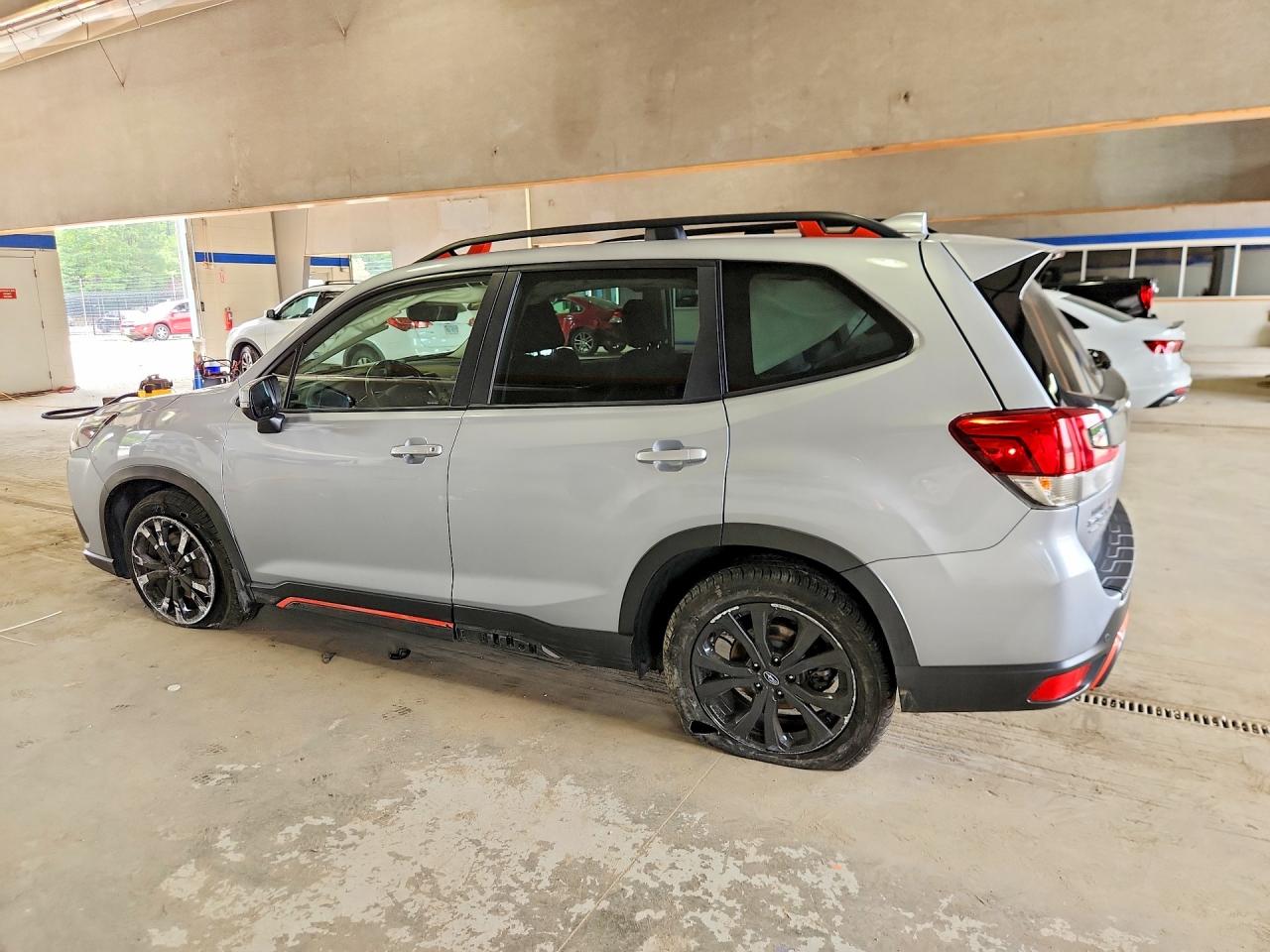 2023 SUBARU FORESTER