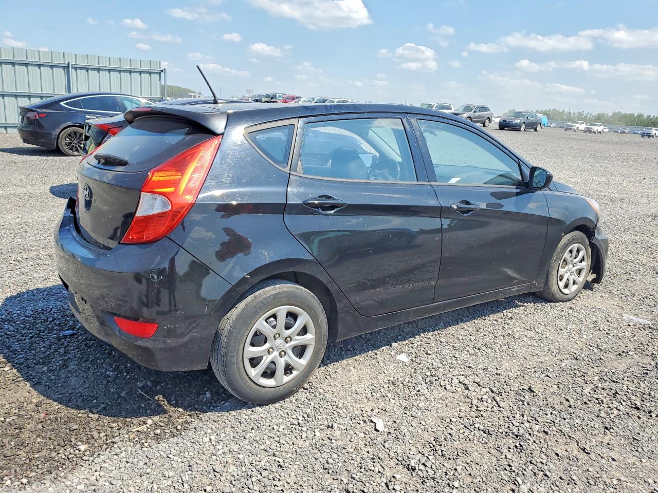 2013 HYUNDAI ACCENT