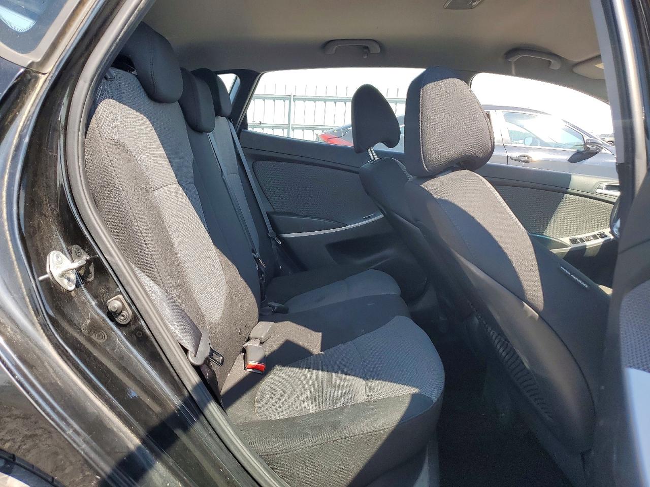 2013 HYUNDAI ACCENT