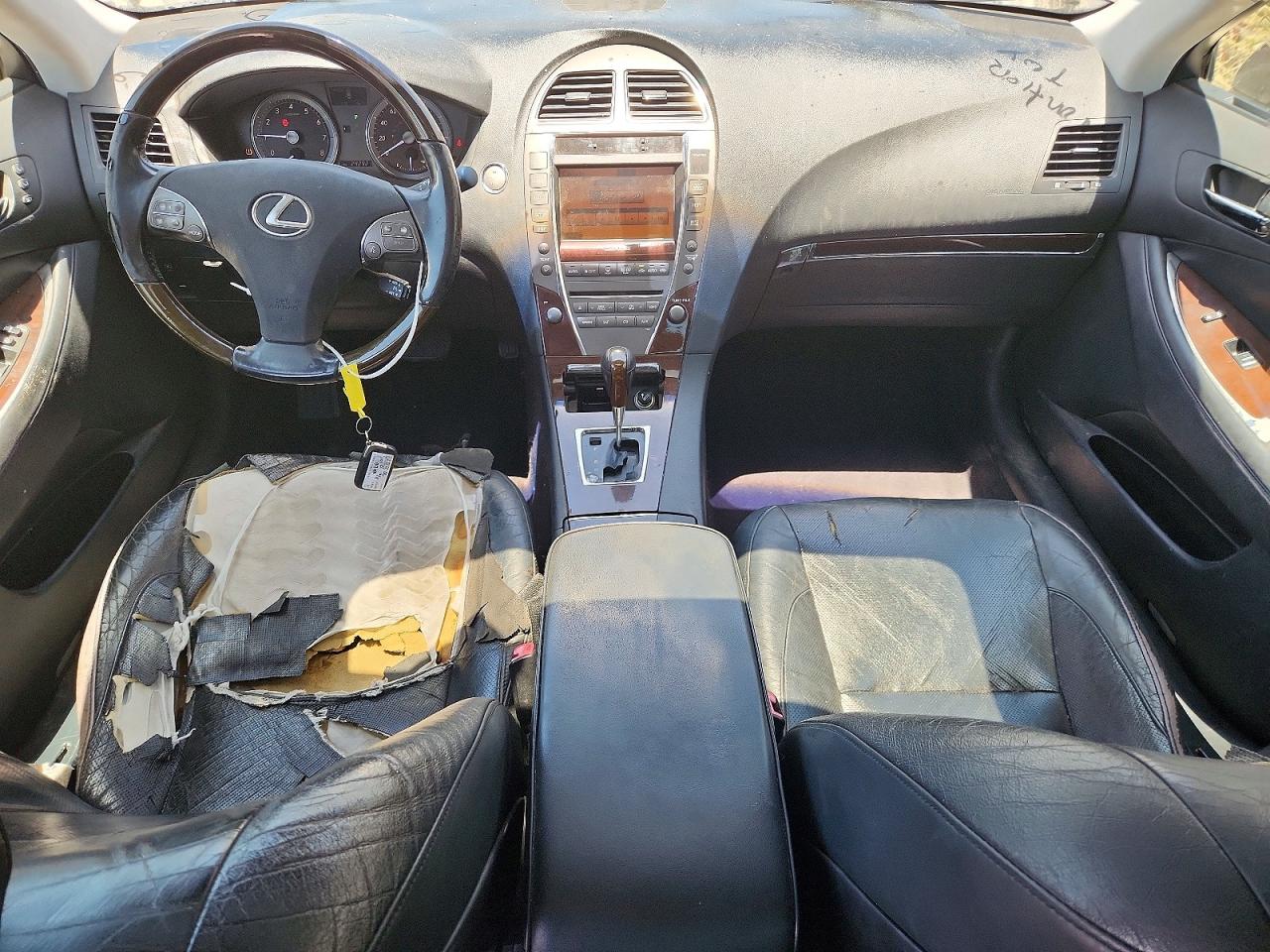 2011 LEXUS ES350