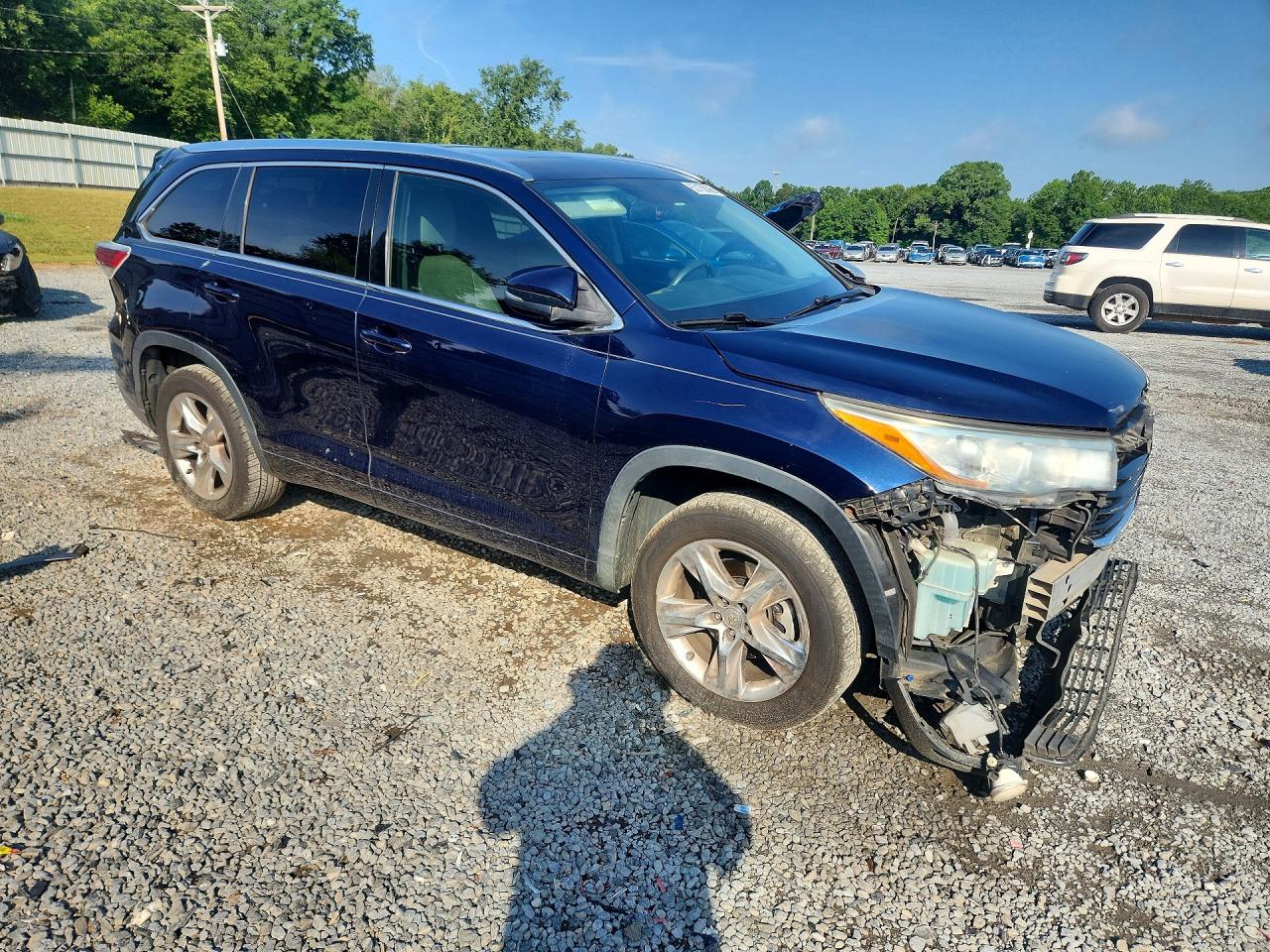 2015 TOYOTA HIGHLANDER
